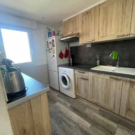 Lumineux - 7 Personnes - Falaises - Port - Parking * Agde