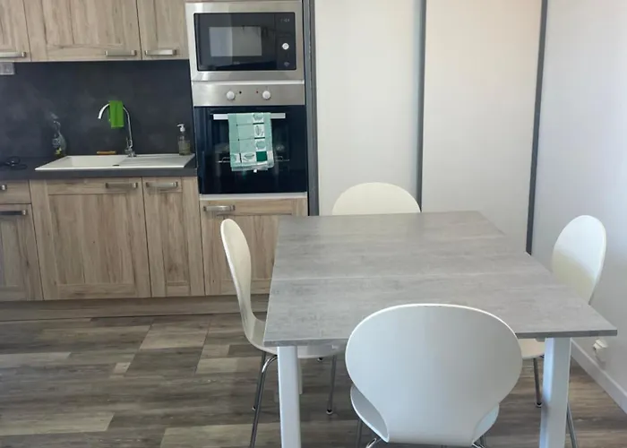 Au Bord Des Falaises - 7 Personnes - Histoire De Clés