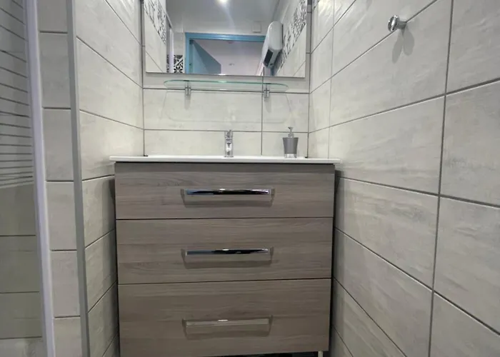 Appartamento Au Bord Des Falaises - 7 Personnes - Histoire De Clés Agde